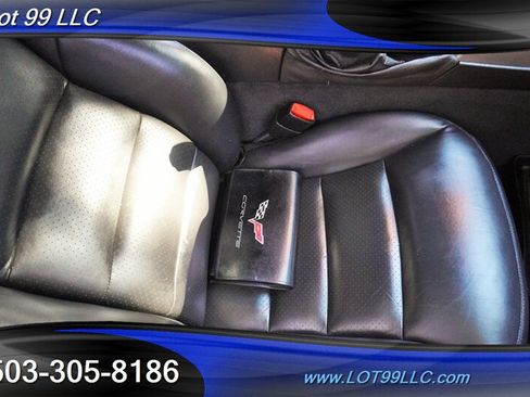 Used 2007 Chevrolet Corvette Convertible w/ Preferred Equipment Group RWD image 35