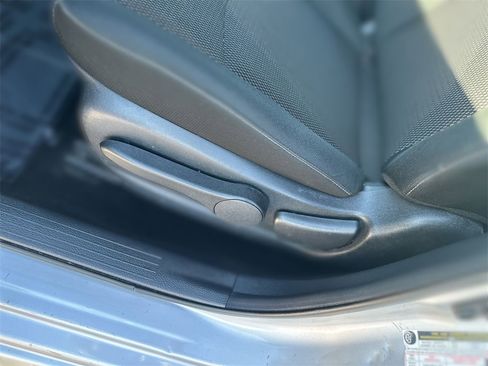 Used 2019 Nissan Sentra S image 14