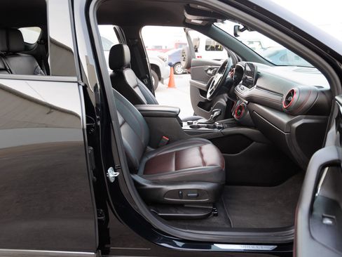 Used 2025 Chevrolet Blazer RS image 46