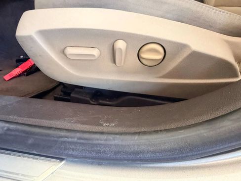 Used 2016 Buick Regal FWD image 21