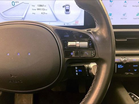 Used 2024 Hyundai Ioniq 6 SE RWD image 18