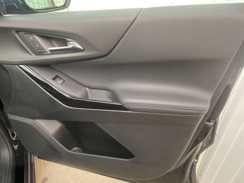 New 2026 Chevrolet Equinox LT w/ Convenience Package II image 18