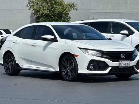 Used 2019 Honda Civic Sport image 5