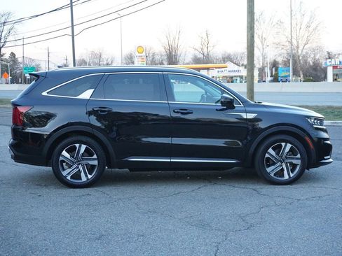 Used 2023 Kia Sorento SX Prestige image 22