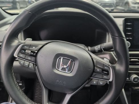 Used 2022 Honda Accord Sport image 8