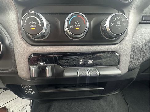 Used 2024 RAM 2500 Big Horn w/ Bed Utility Group AWD/4WD image 23