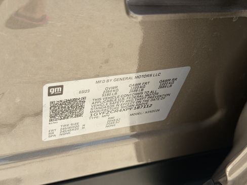 Certified 2023 Cadillac XT4 Premium Luxury w/ Enhanced Visibility Package FWD image 33