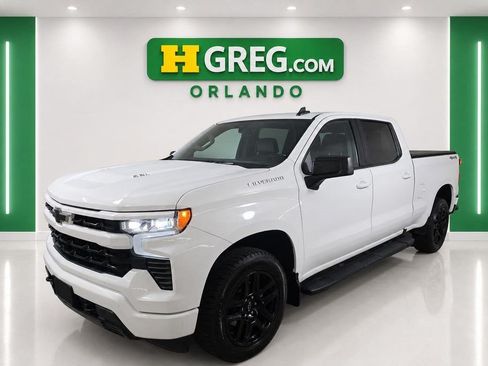 Used 2024 Chevrolet Silverado 1500 RST w/ Convenience Package II AWD/4WD image 4