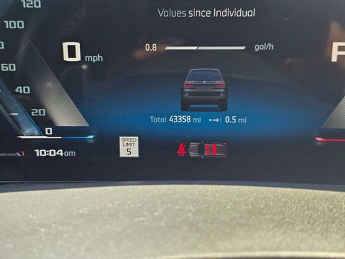 Used 2024 BMW X7 M60i w/ Executive Package AWD/4WD image 28
