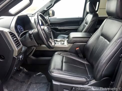 Used 2021 Ford Expedition XLT image 10