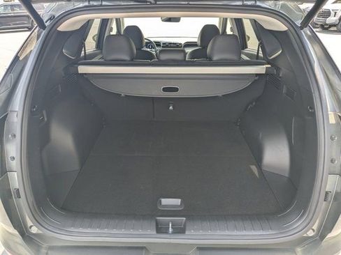 Used 2023 Hyundai Tucson Limited image 16