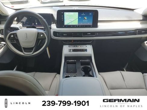 New 2026 Lincoln Aviator Reserve AWD/4WD image 17