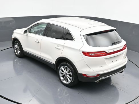 Used 2017 Lincoln MKC Select w/ Select Plus Package image 27