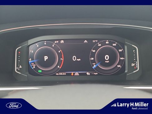 Used 2020 Volkswagen Tiguan SEL image 11