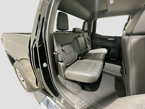 New 2026 GMC Sierra 1500 SLT w/ SLT Convenience Package RWD image 28