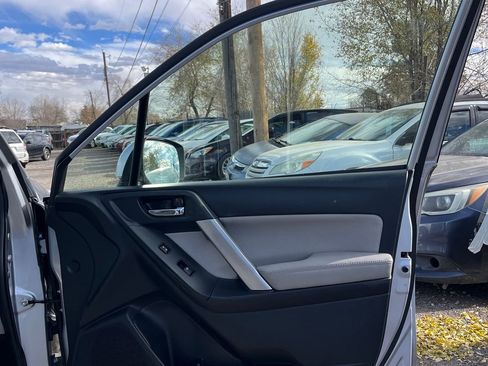 Used 2016 Subaru Forester 2.5i Limited w/ Popular Package #2 image 11