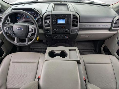 Used 2021 Ford F550 2WD Crew Cab Super Duty image 15