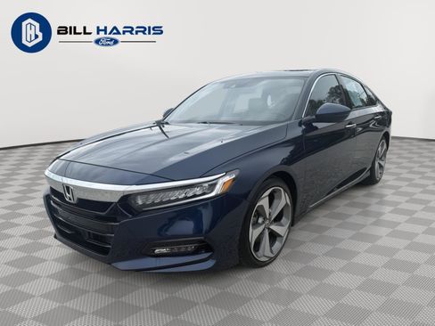 Used 2018 Honda Accord Touring image 1