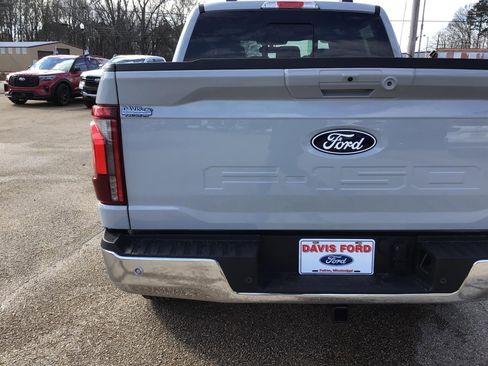 Used 2026 Ford F150 Lariat w/ Equipment Group 501A Mid image 9