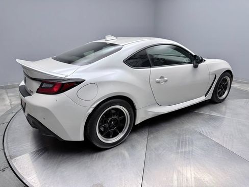 Used 2022 Toyota GR86 Premium w/ ALL Weather Mat Package (TMS) RWD image 5
