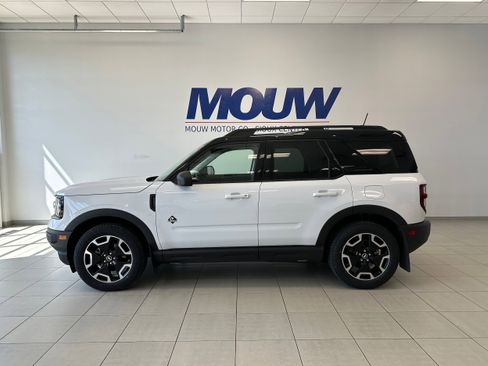 Used 2021 Ford Bronco Sport Outer Banks w/ Outer Banks Package AWD/4WD image 1
