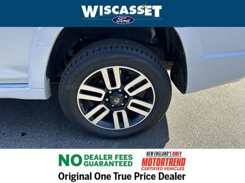 Used 2024 Toyota 4Runner Limited image 24