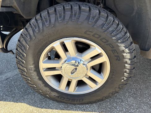 Used 2008 Ford F150 Lariat image 10
