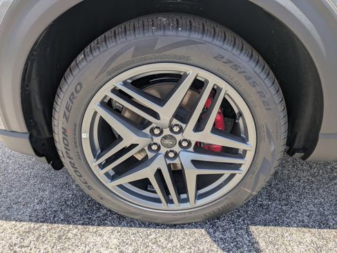 New 2026 Ford Explorer ST-Line w/ ST-Line Street Pack RWD image 10