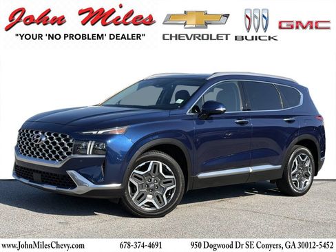 Used 2023 Hyundai Santa Fe Limited w/ Winter Weather Package FWD image 1