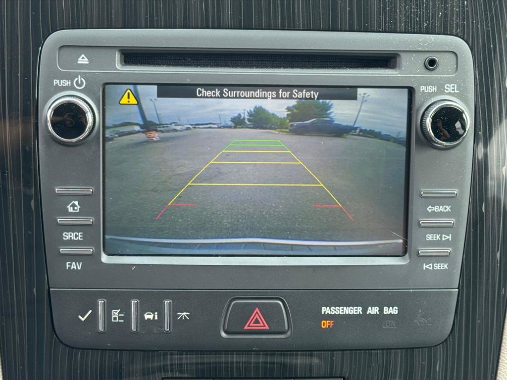 Used 2015 Chevrolet Traverse LT FWD image 24