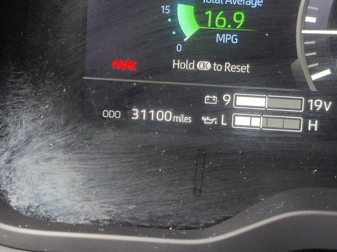 Used 2024 Toyota Tundra Platinum AWD/4WD image 21