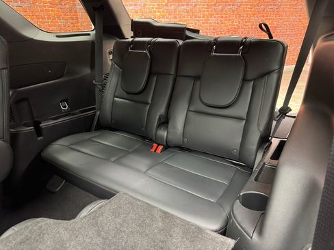 Used 2025 Ford Explorer ST w/ Sun And Sound Package AWD/4WD image 12