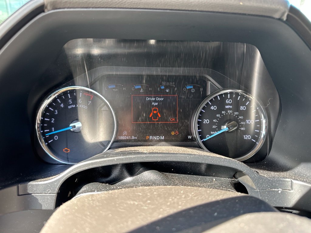 Used 2019 Ford Expedition Limited RWD image 2