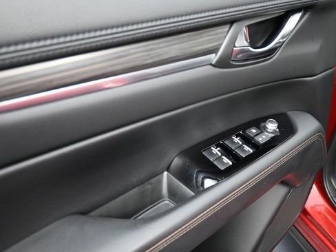 Used 2022 MAZDA CX-5 AWD 2.5 S w/ Premium Package image 9