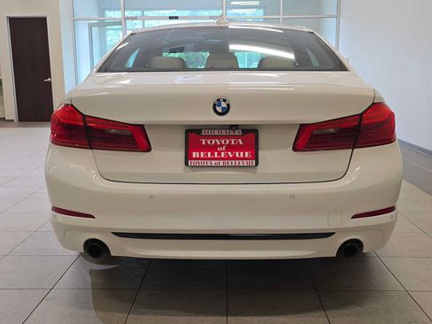 Used 2019 BMW 530e xDrive w/ Convenience Package AWD/4WD image 5