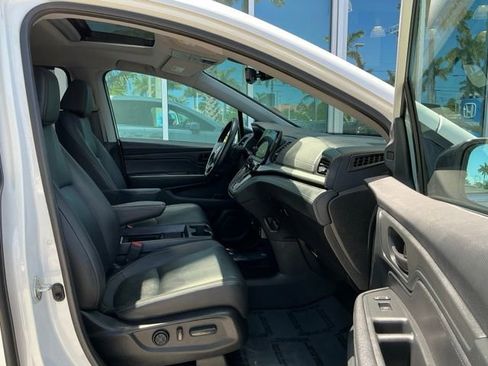 Certified 2023 Honda Odyssey EX-L image 17