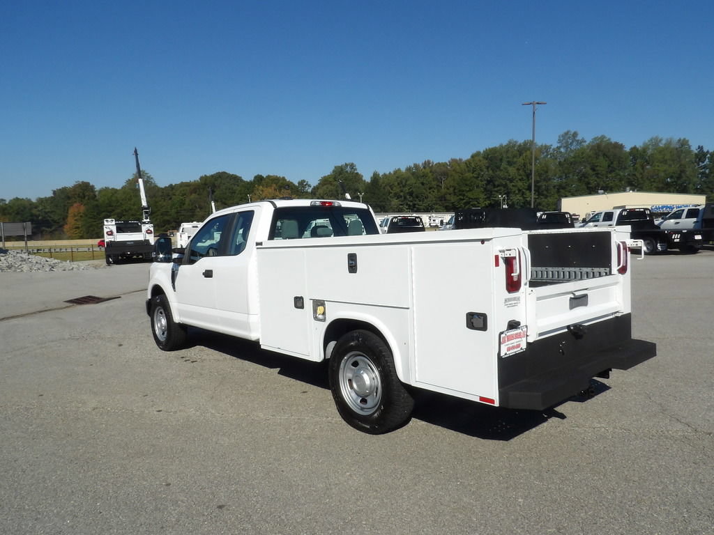 Used 2020 Ford F350 XL w/ Power Equipment Group RWD image 4