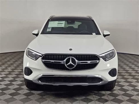 Certified 2025 Mercedes-Benz GLC 350e 4MATIC image 8
