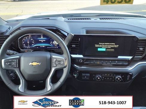 Used 2025 Chevrolet Silverado 1500 LT image 21