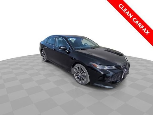 Used 2021 Toyota Avalon Touring FWD image 2