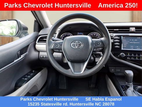Used 2018 Toyota Camry LE FWD image 21