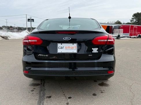 Used 2017 Ford Focus SEL image 6