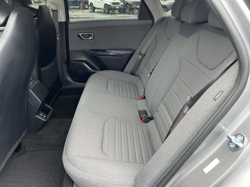 Used 2025 Kia K4 EX image 13