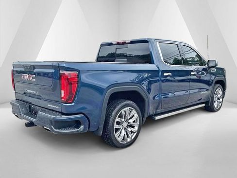 Used 2023 GMC Sierra 1500 Denali w/ Denali Reserve Package AWD/4WD image 8