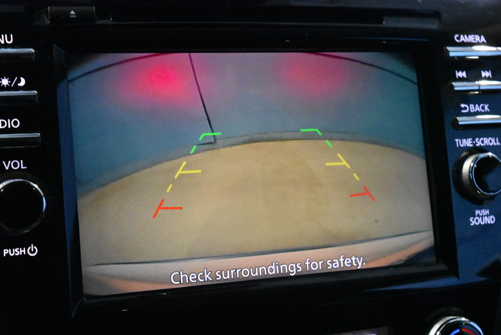 Used 2023 Nissan Murano SV AWD/4WD image 11
