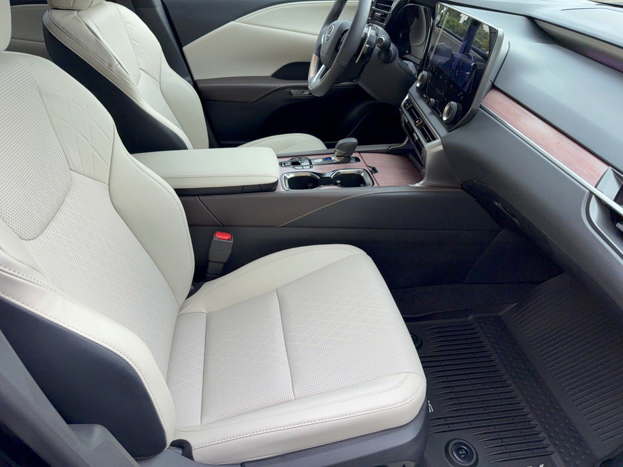 New 2026 Lexus RX 350 AWD image 30