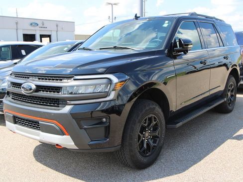 Used 2023 Ford Expedition Timberline AWD/4WD image 4
