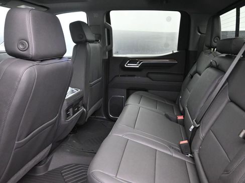 New 2026 Chevrolet Silverado 1500 LT Trail Boss w/ Convenience Package II image 11