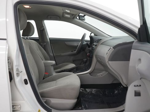 Used 2009 Toyota Corolla S image 10
