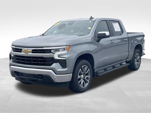 Used 2023 Chevrolet Silverado 1500 LT AWD/4WD image 8
